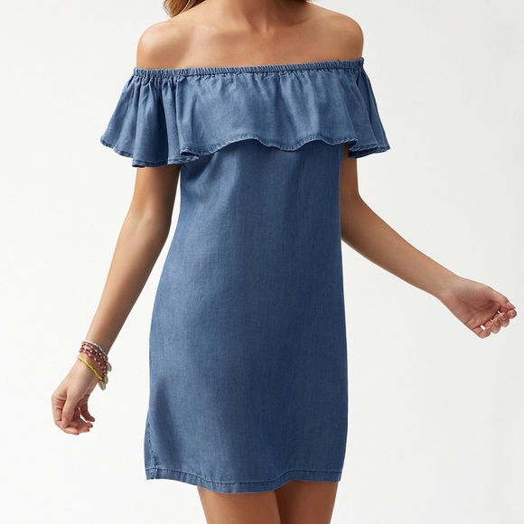 Dresses & Skirts - Off-the-shoulder dress
